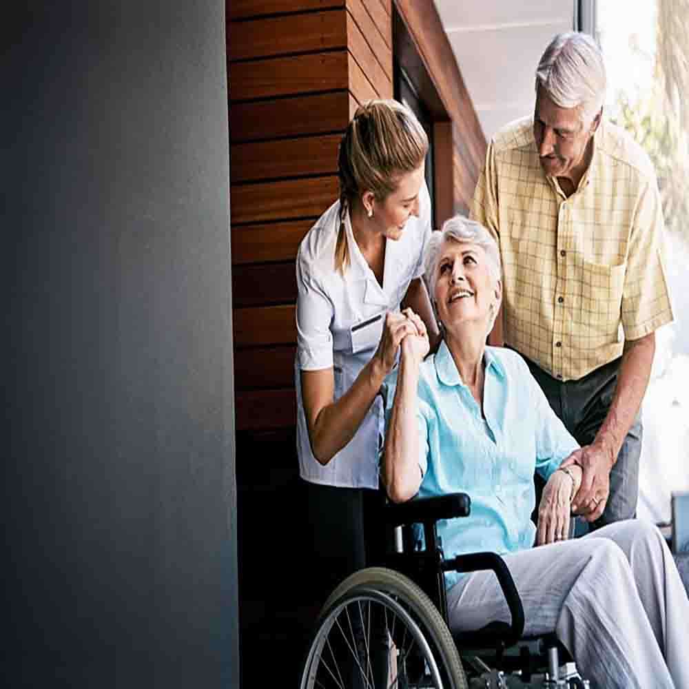 Chăm sóc người già bệnh nhân số 1 tại Tam Kỳ