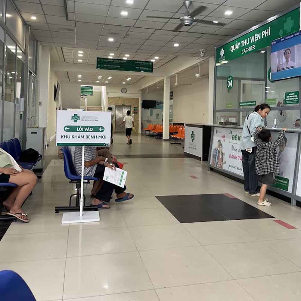 Chuyển viện bằng xe cấp cứu dịch vụ tại Bệnh viện Đa