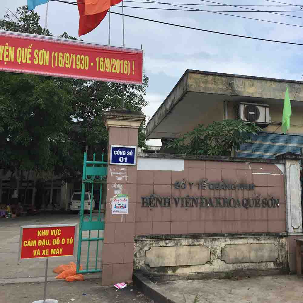 Xe cấp cứu dịch vụ tại Bệnh Viện Đa Khoa Quế Sơn