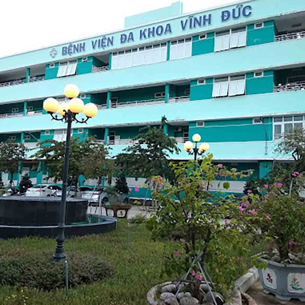 Xe cấp cứu dịch vụ tại Bệnh viện Đa khoa Vĩnh Đức