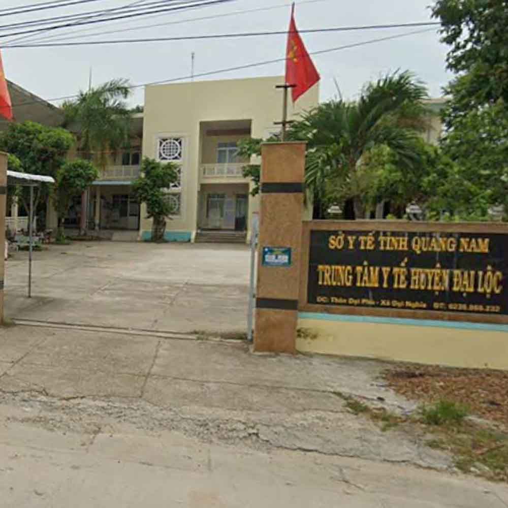 Xe cấp cứu dịch vụ tại Trung Tâm Y Tế Huyện Đại Lộc